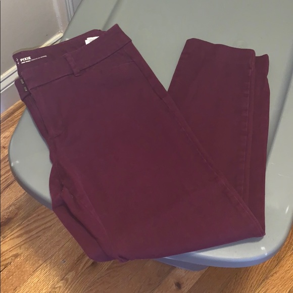 Old Navy Pants - Old Navy pixie pants